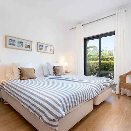Apartment Janelas Do Oceano